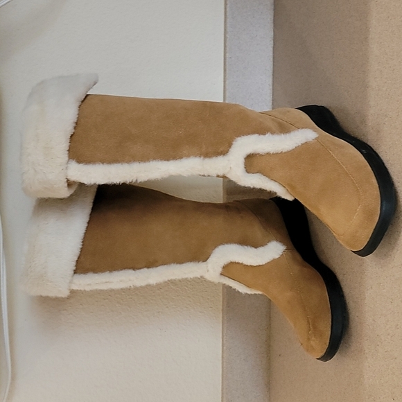 AEROSOLES TAN SUEDE BOOTS (sz 6-1/2) - Picture 1 of 5